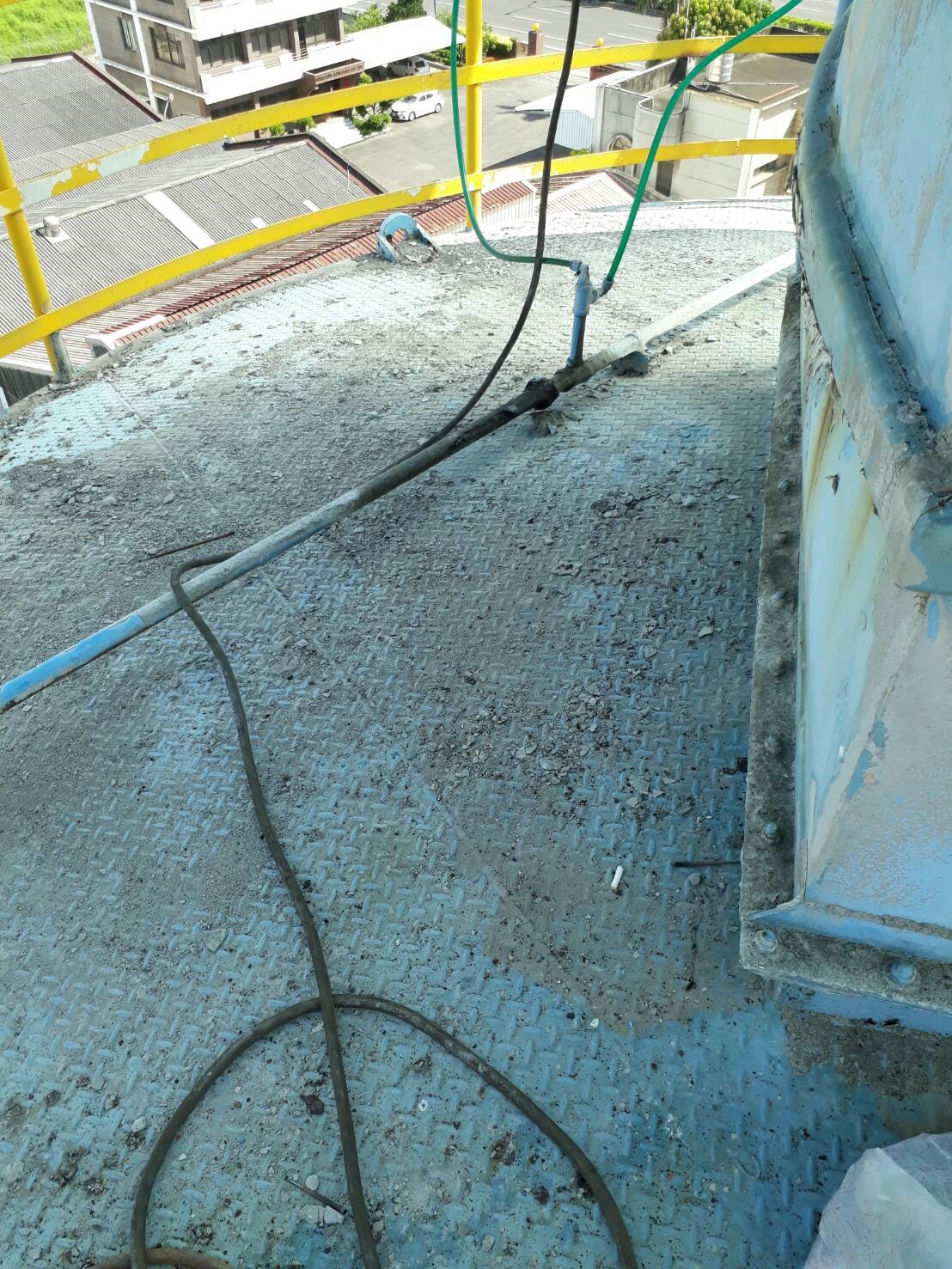 水泥桶頂修補